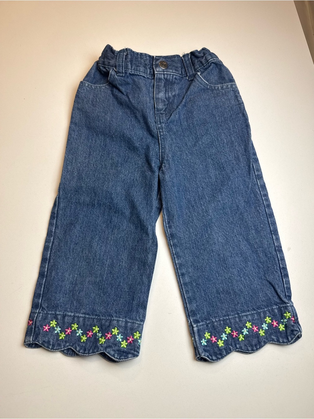 Specialty Girl Blue Denim Jeans with Floral Embroidered Scallop‎ Hem y2k Size 5T